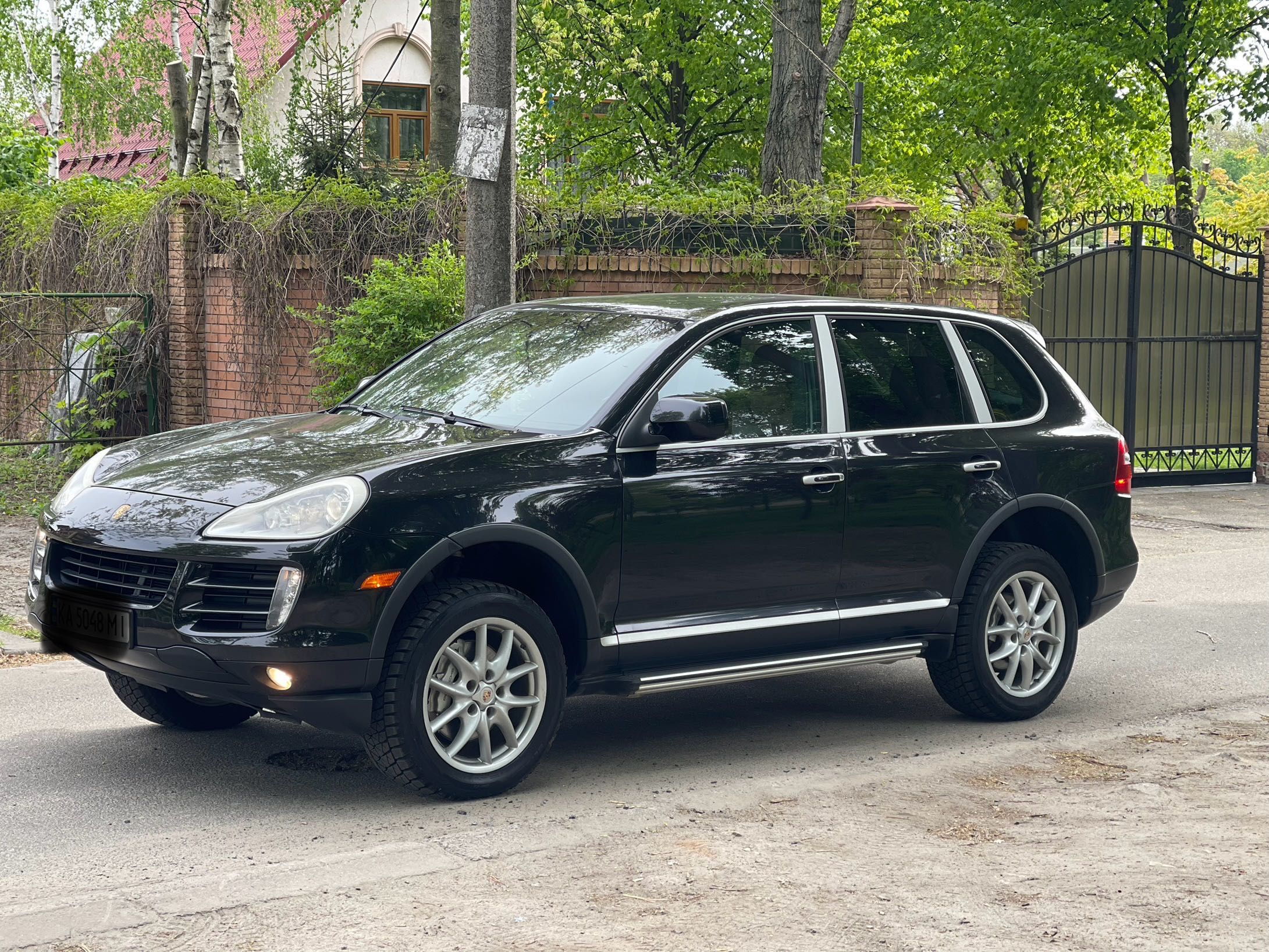 Porsche Cayenne 93т.км. Без подкрасов. Идеальный.