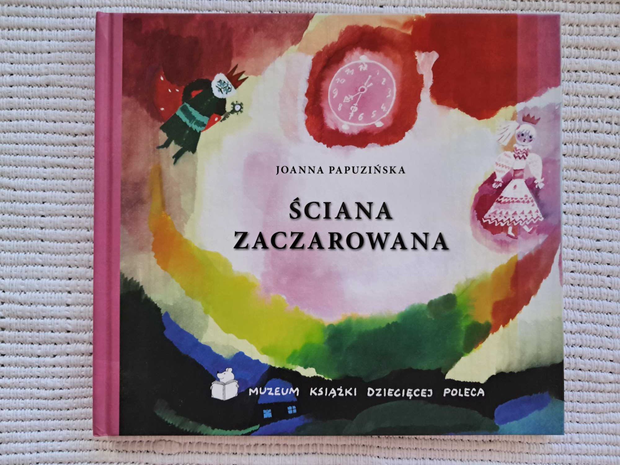 Ściana zaczrowana - Joanna Papuzińska [nowa]