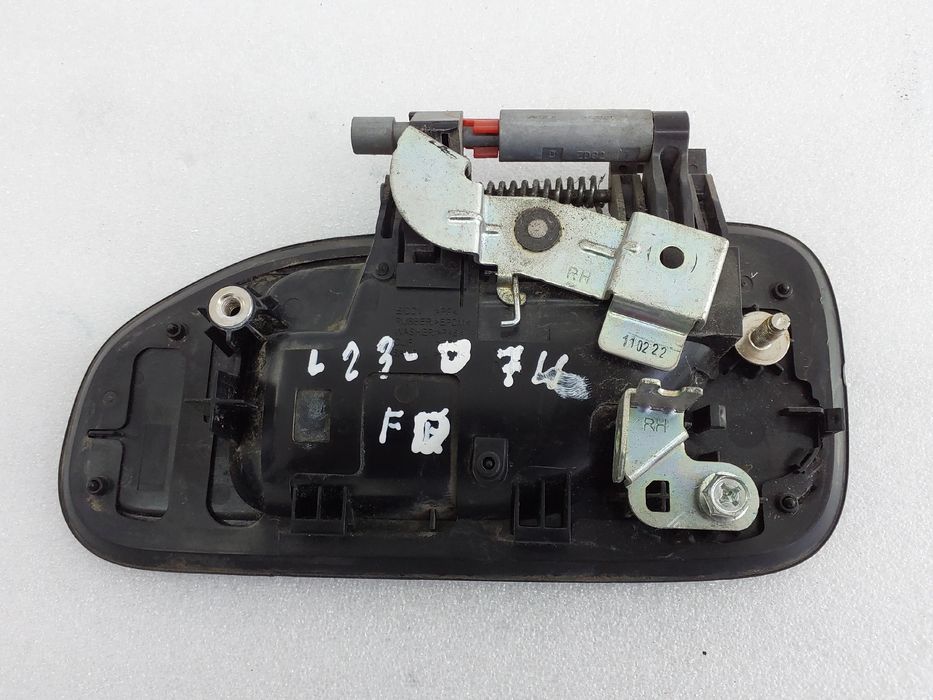 Puxador porta frente direita NISSAN NV200 Furgão/Combi (M20)