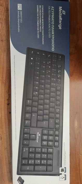 teclados computador e monitor