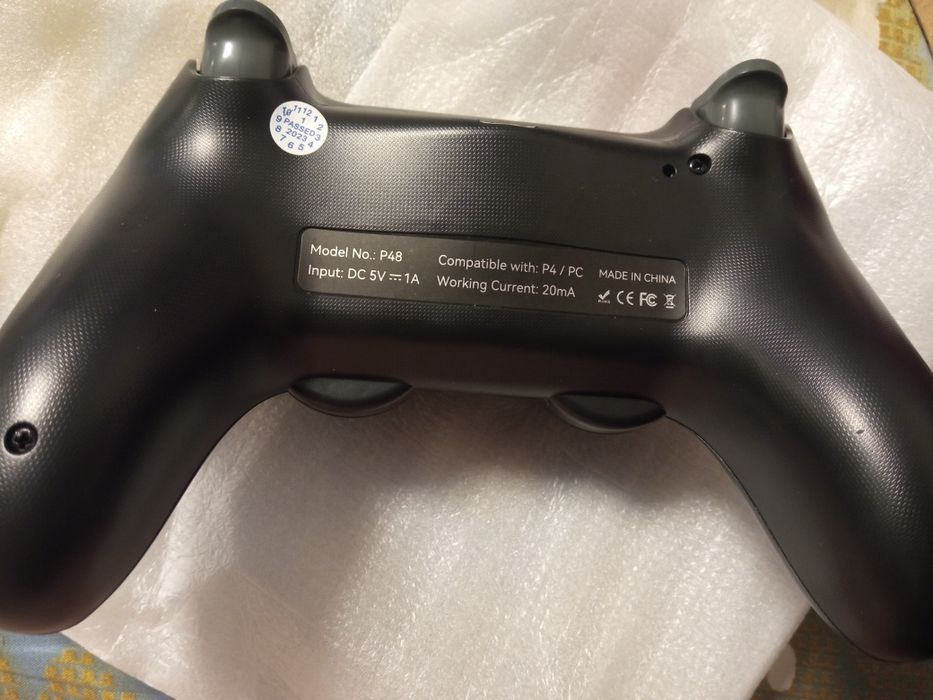 Геймпад  PS4/PS3/PC Новый в упаковке.