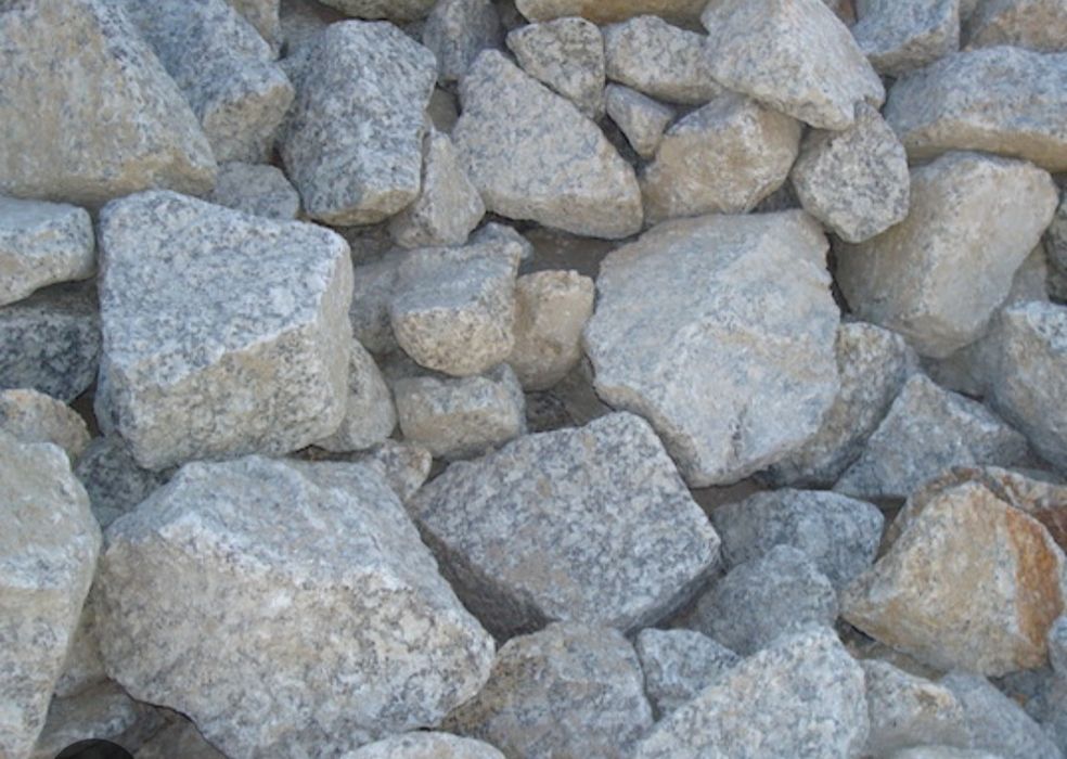 Pedra de calçada à portuguesa.