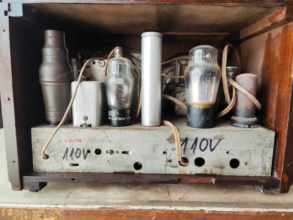 Rádio RCA VICTOR, anos trinta 110voltes, raro