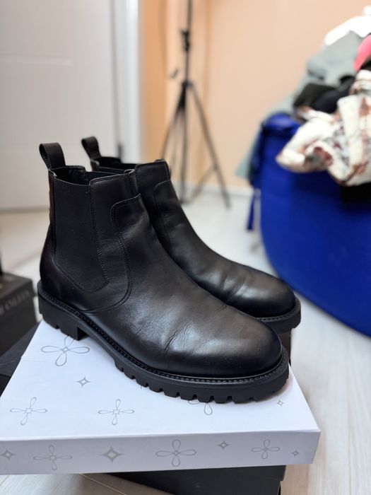 Чёрные кожаные ботинки Massimo Dutti — размер 45