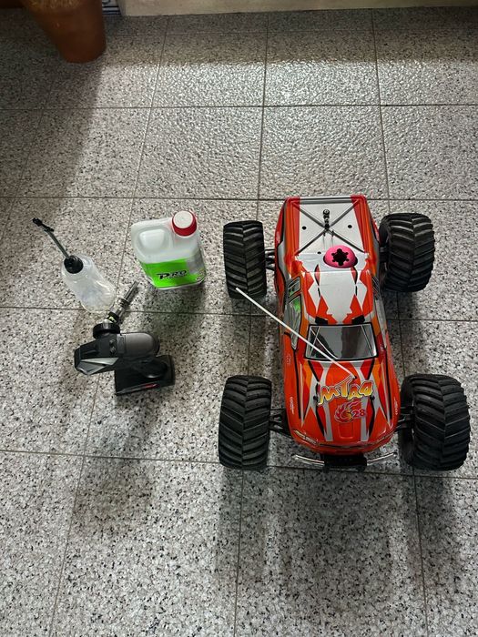 Carro telecomandado Nitro thunder tiger monster truck