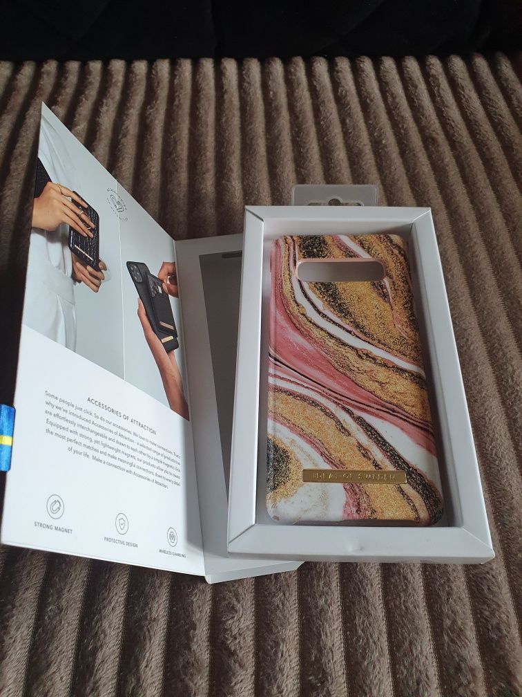 Etui pokrowiec Samsung S10+ Ideal of Sweden