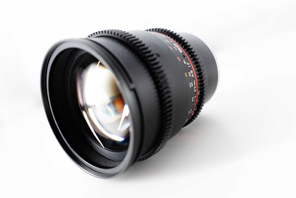 Obiektywy Rokinon Samyang Cine DS FF (20,35,50,85,135) - Sony E