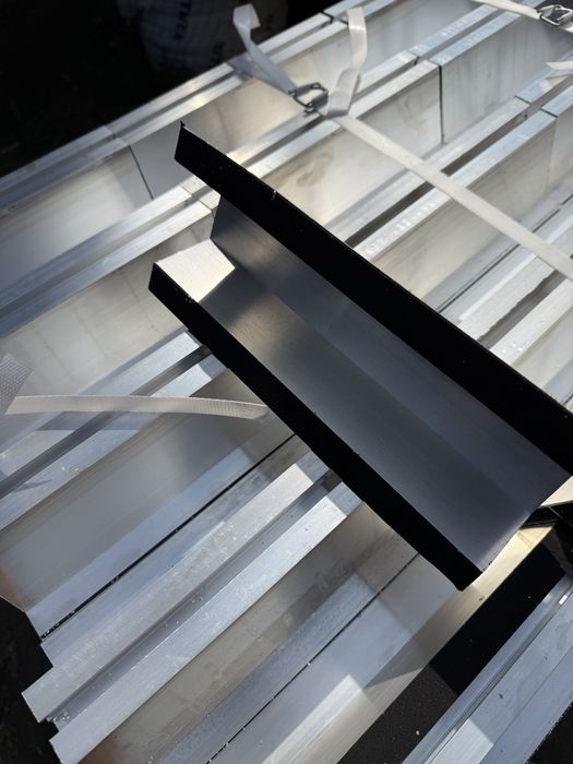 Блок безпрофільної системи кріплення сонячних панелей