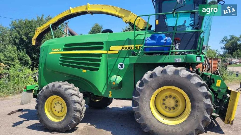Продам кормозбиральний комбайн John Deere 7250