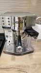 Ekspres kolbowy DeLonghi