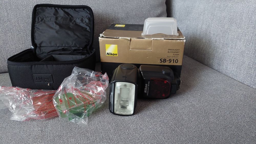 Фотовспышка Nikon SB910