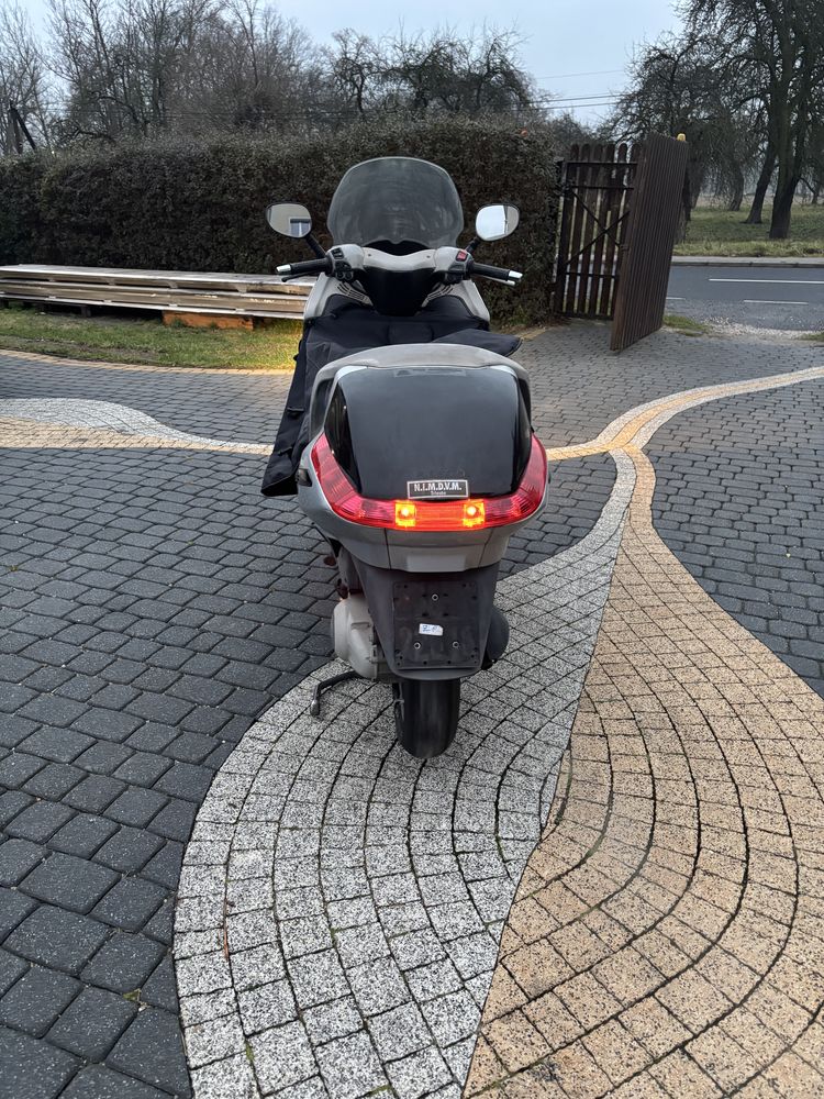 Piaggio x8 2008r