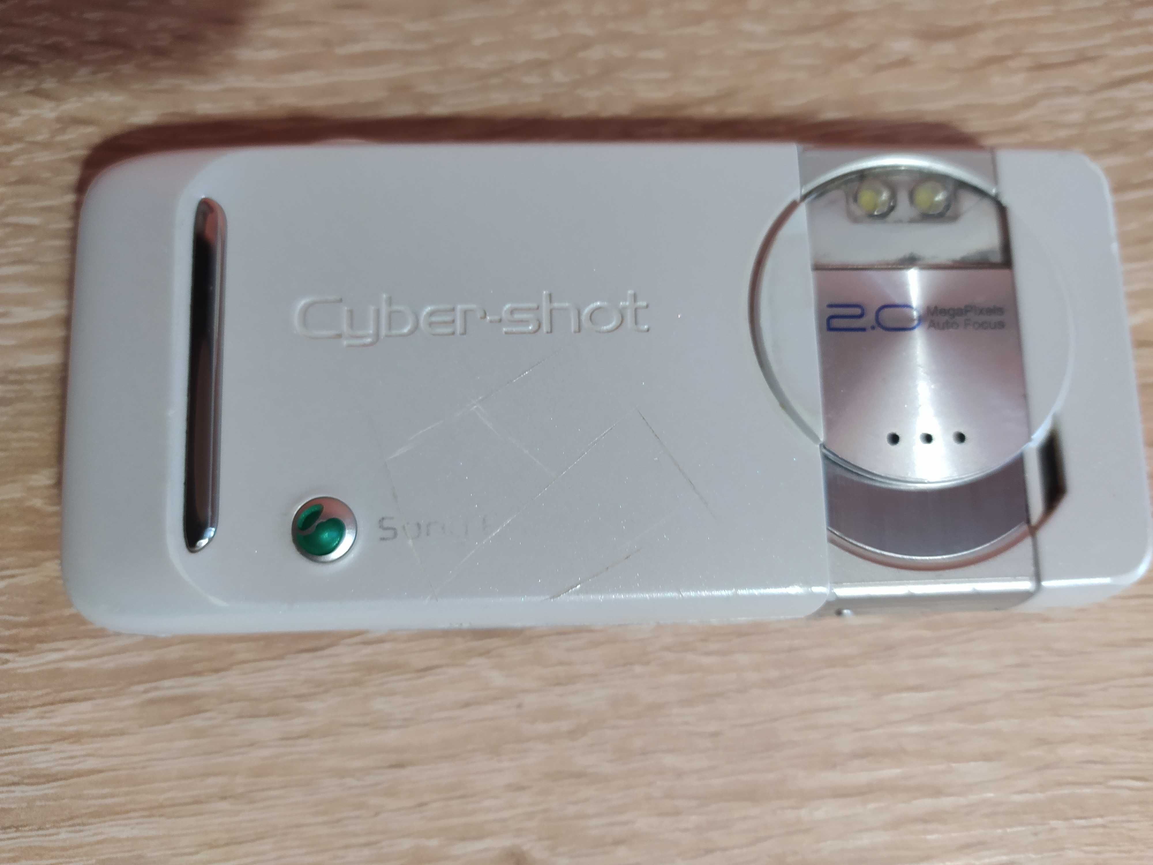 Telefon Sony Ericsson biały unikat