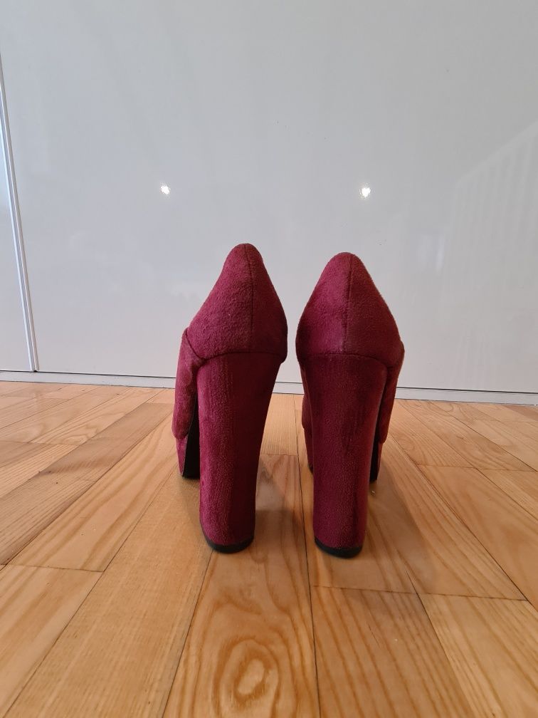 Nowe bordowe buty na obcasie / szpilki- stabilny obcas 40