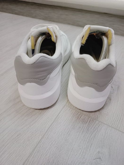 Кросівки New Balance CT302 шкіряні