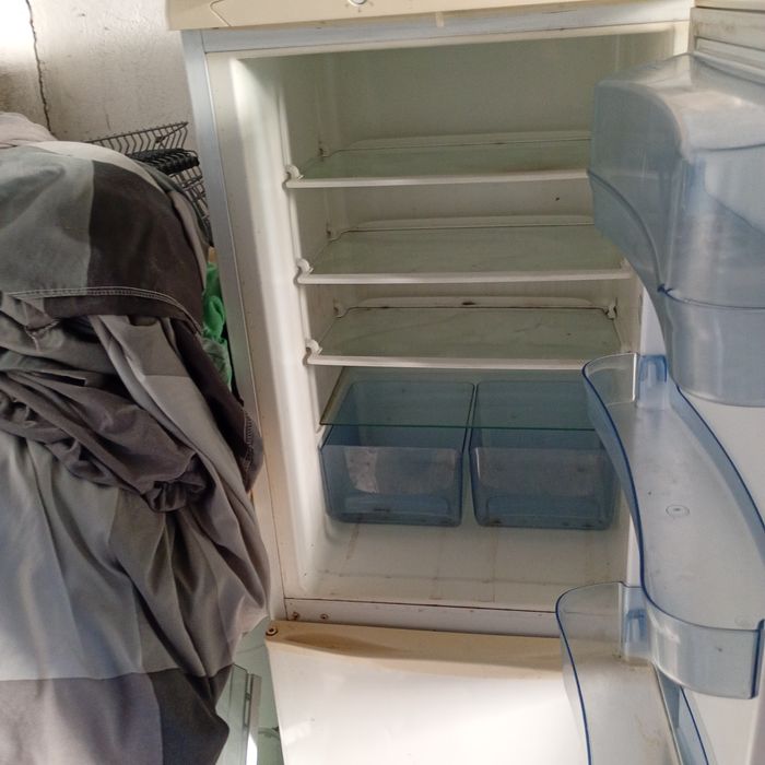 Lodòwka Amica 140*60cm