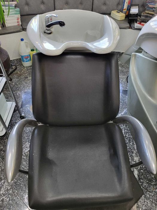 Rampas de lavagem de cabelo como novas!