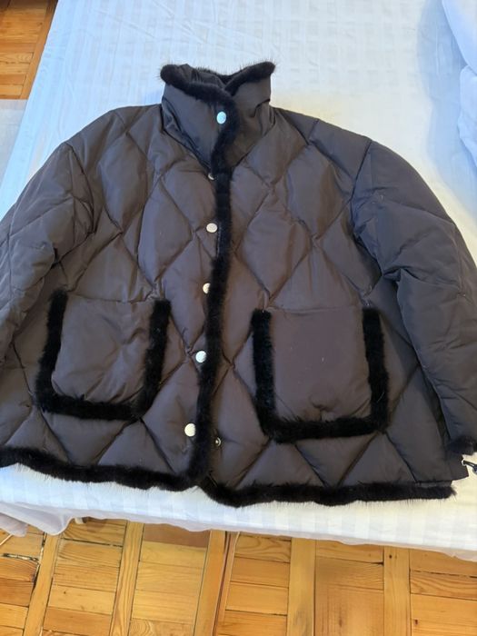 Продам курточку женскую