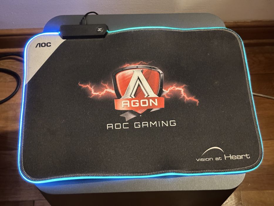AOC Gaming Mouse Pad – RGB64552119182850123