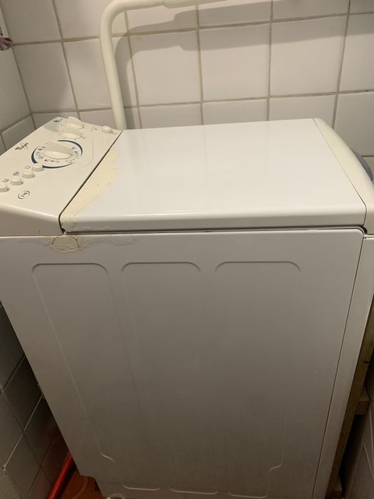 Продам пральну машинку Whirlpool