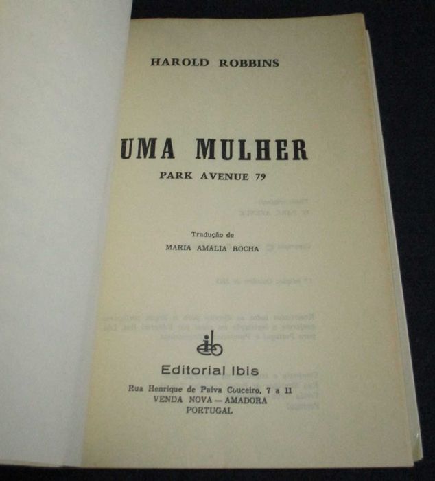 Livro Uma Mulher Harold Robbins