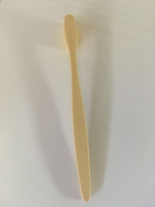 Escova de dentes em bambu