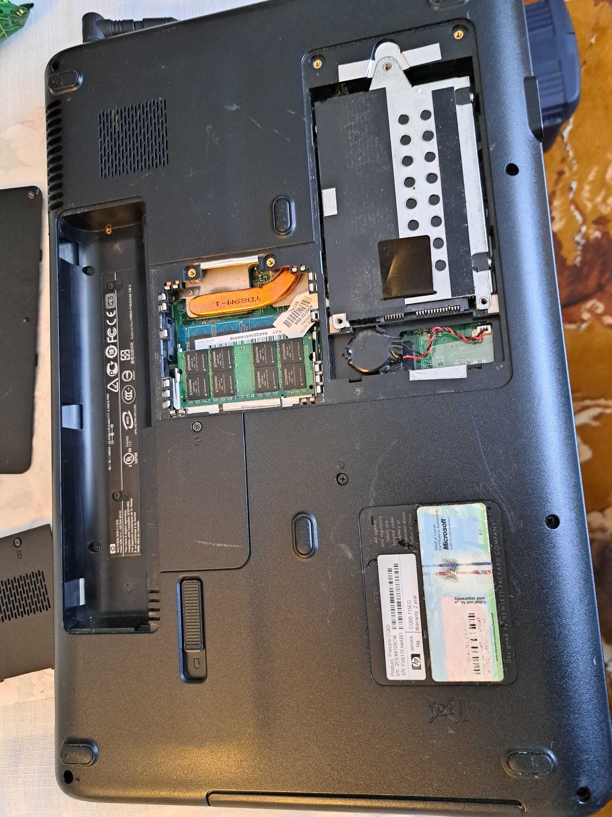 Laptop o nazwie  COMPAQ