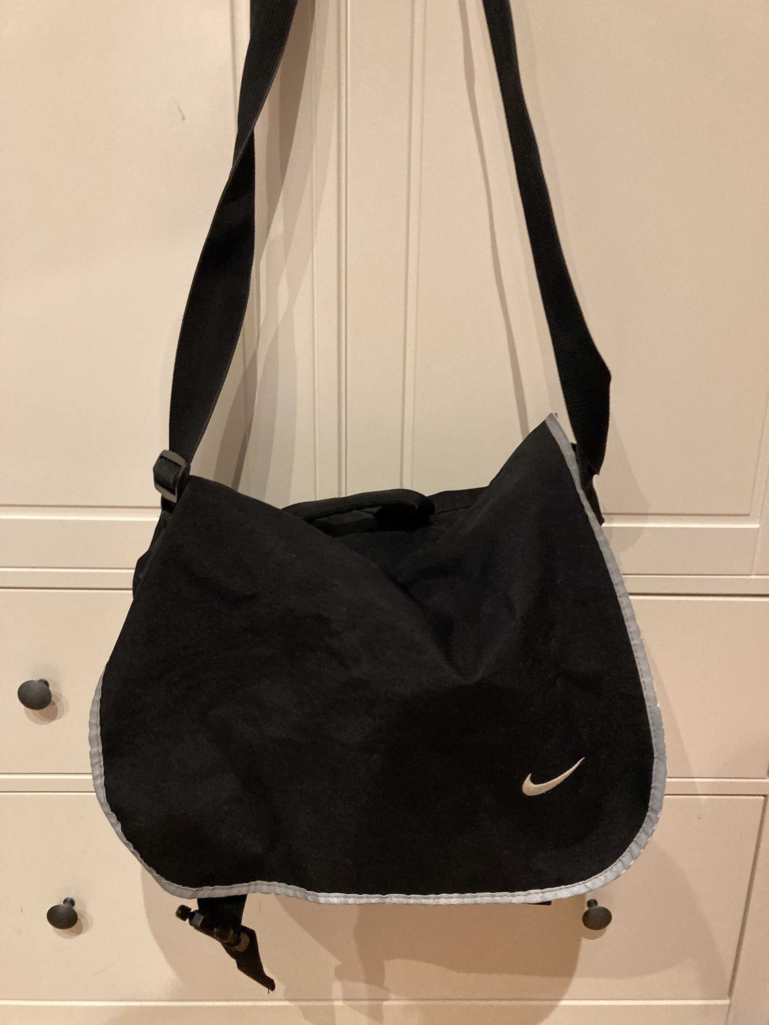 Torba na ramie NIKE