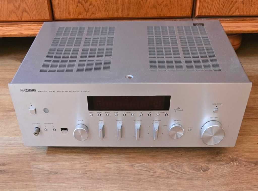 Amplituner sieciowy Yamaha  RN500 Stereo, Tanio