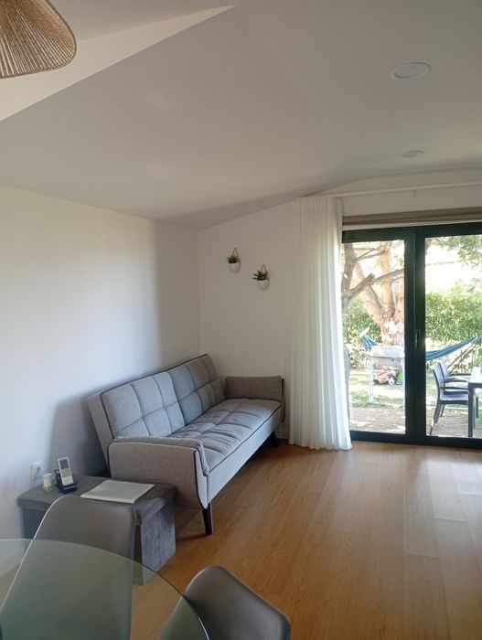 Aluguer quarto / casa