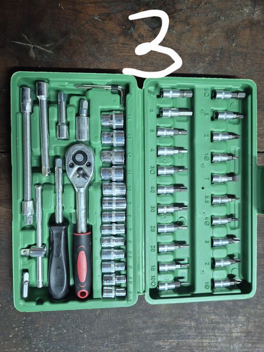 Набори головок ключі