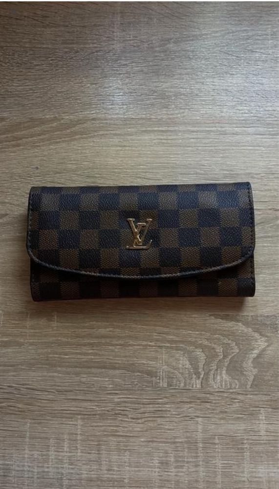 Сумки, кошелек  Louis Vuitton