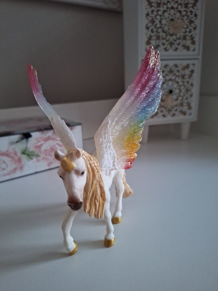 Schleich Skrzydlaty Tęczowy Jednorożec 50zł.