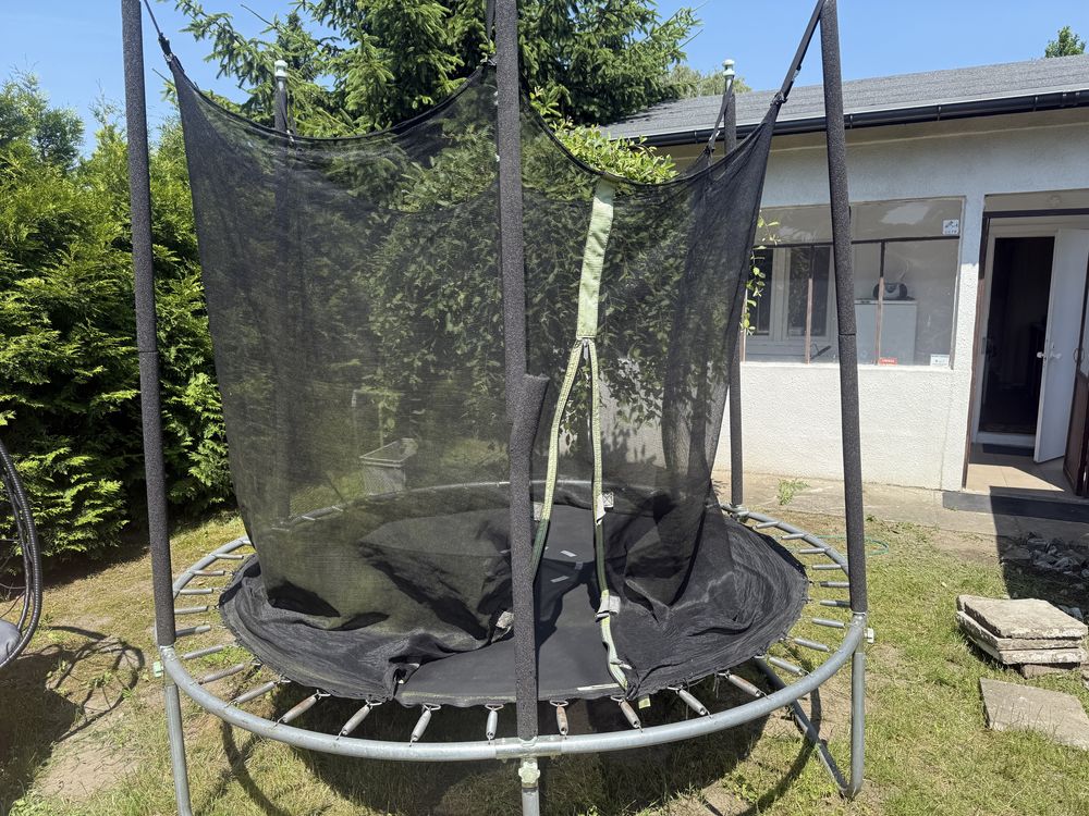 Trampolina ogrodowa uzywana