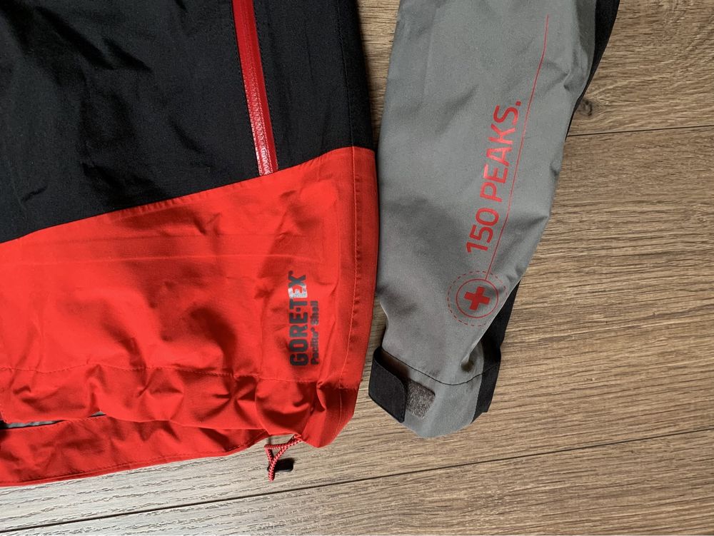 MAMMUT Erebus Jacket  GORE TEX