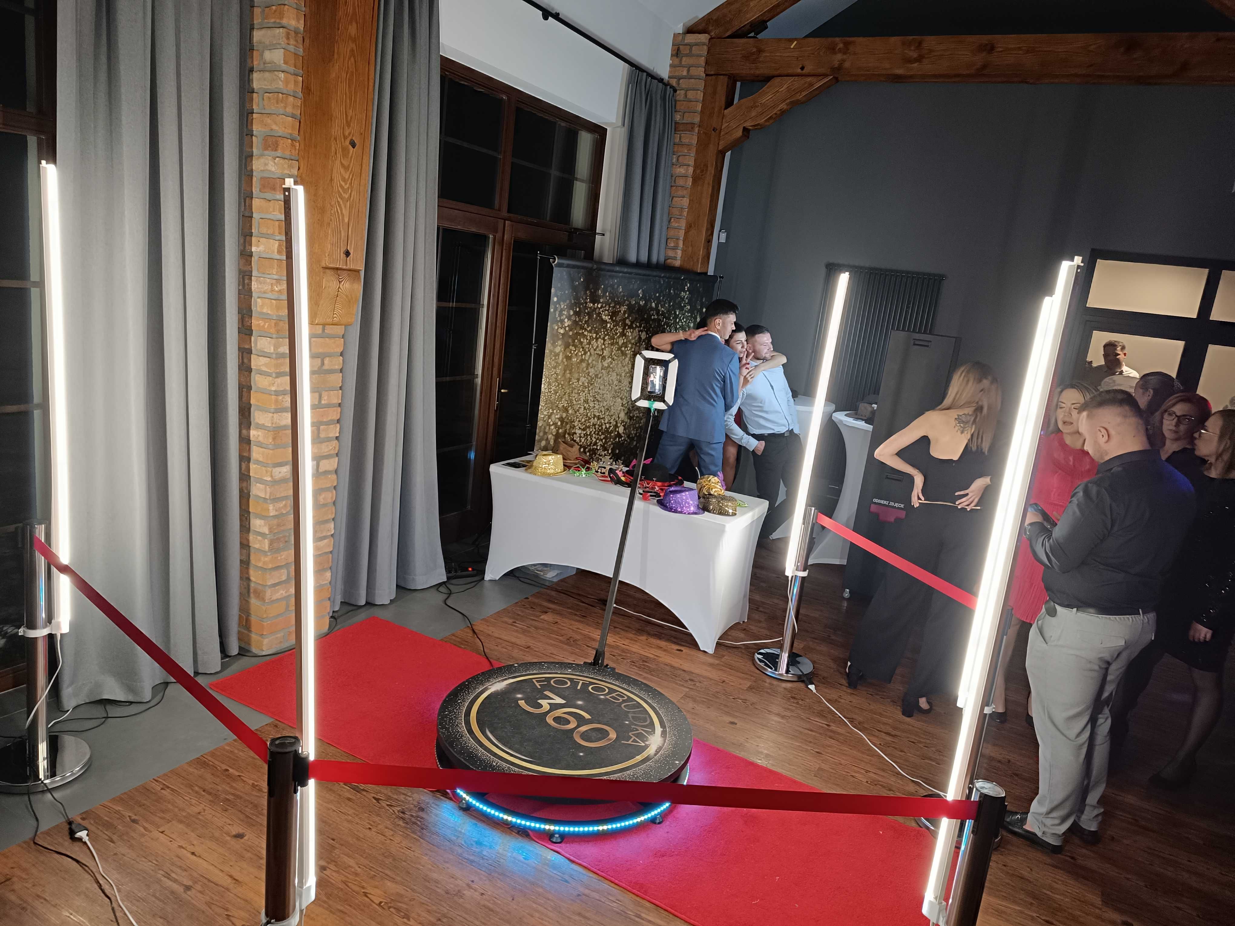 Fotobudka tradycyjna i fotobudka wideobudka 360