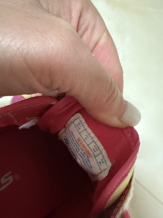 Кросівки на колесах