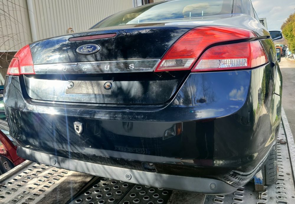 Ford Focus II Cabrio tylna ćwiartka błotnik tylny