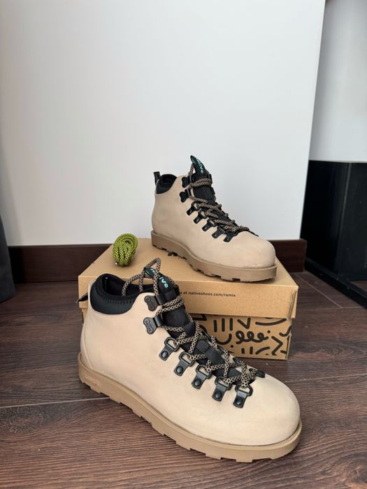 Жіночі черевики Native 39 розмір.