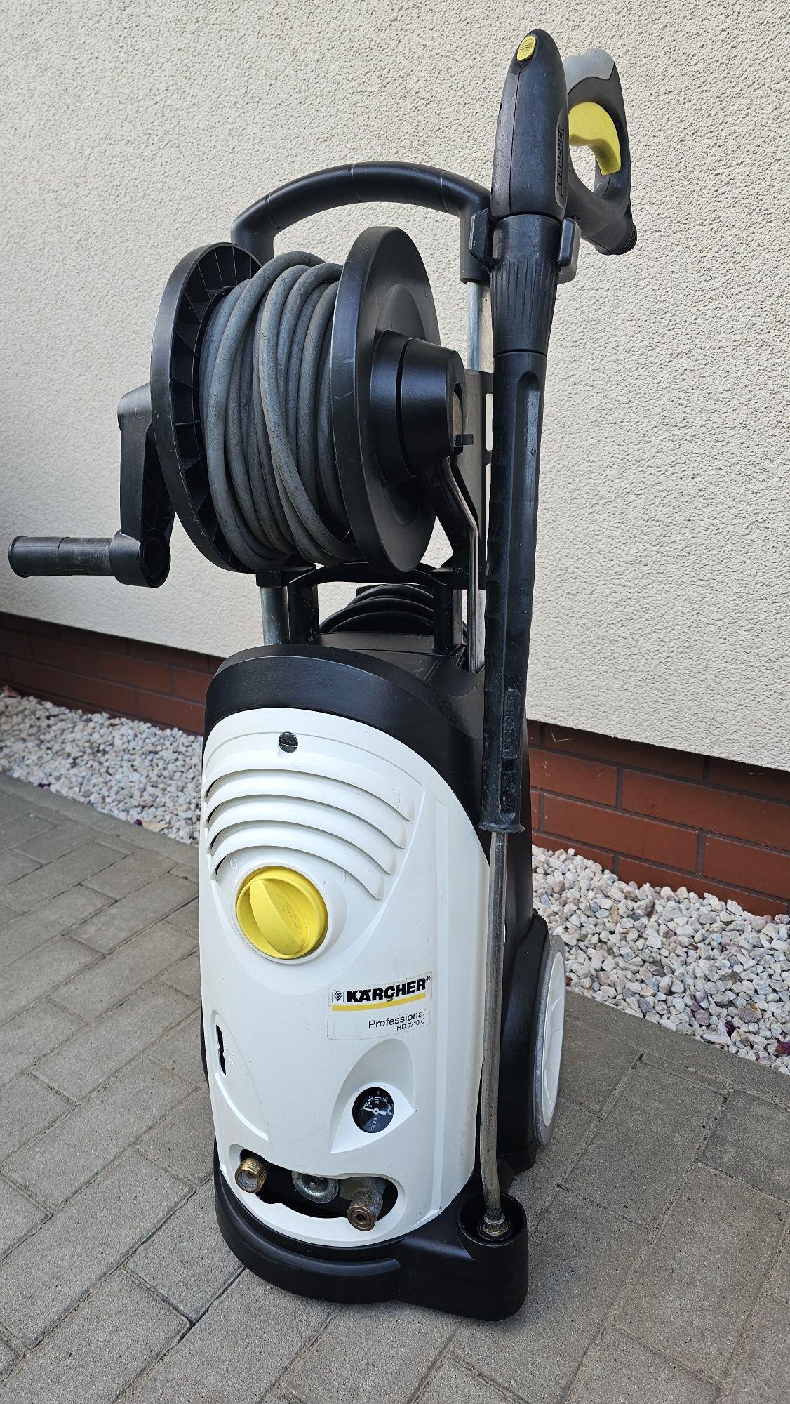 Myjka ciśnieniowa  Karcher HD 7/10 CXF do przemysłu spożywczego.