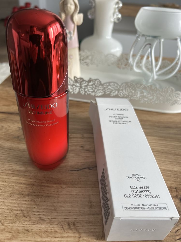Serum Shiseido Douglas
