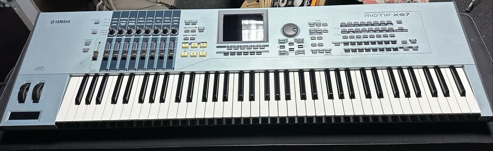 Yamaha Motif XS 7