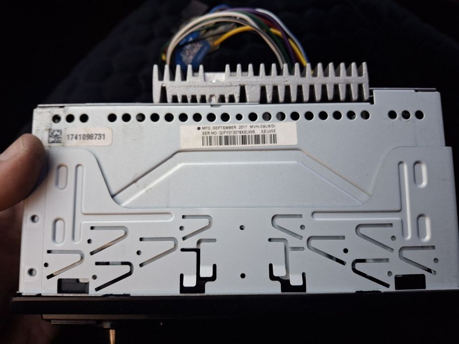 Автомагнитола Pioneer MVH-09UBG