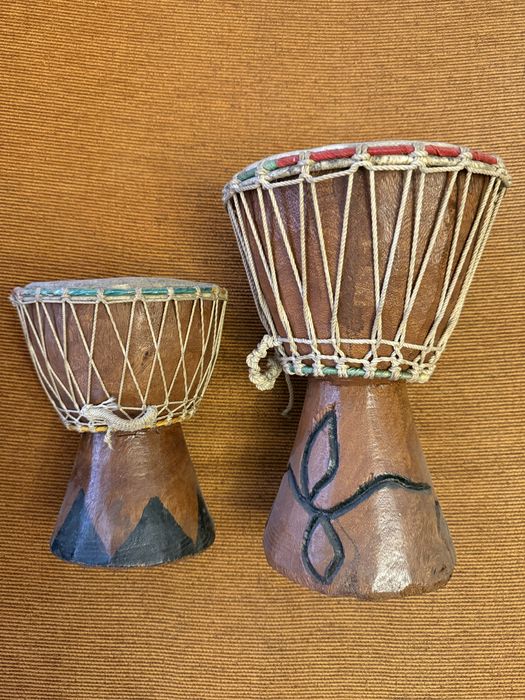 Djembé, dois Djembé