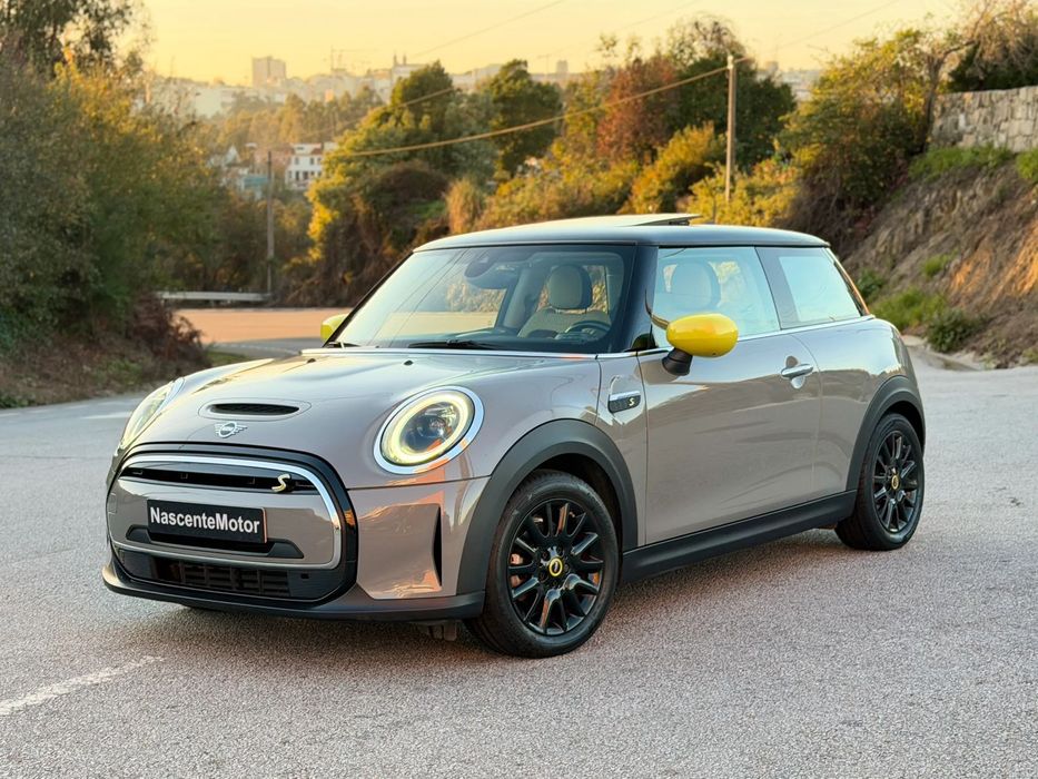 MINI 3 Portas Cooper SE Premium Classic