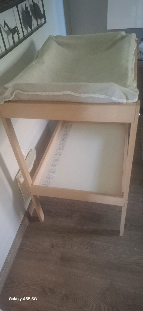 Muda fraldas Ikea