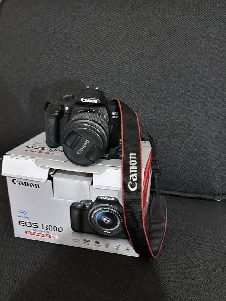 Canon EOS 1300D nova