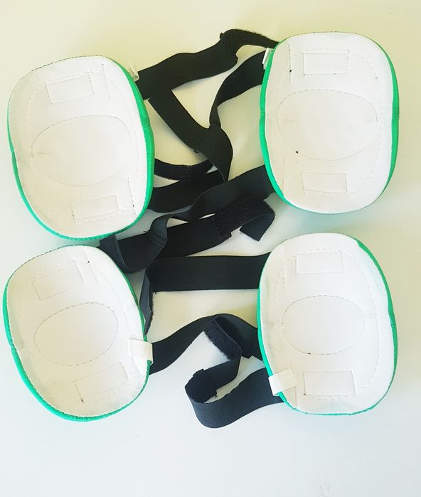 Ochraniacze na rolki i wrotki Activity M zielone vintage