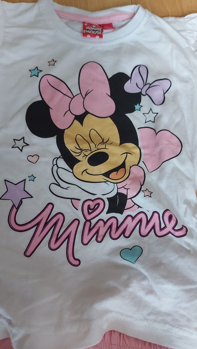 Nowa pizamka minnie 104