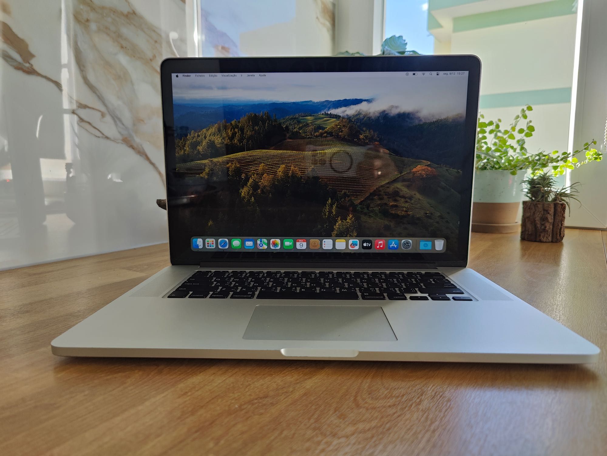MacBook Pro 15” Retina [2013] i7 - 8GB RAM